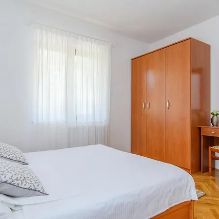 In Okrug Gornji With Sea View, Terrace, Air Conditioning, Wifi 3436-2 Trogir
